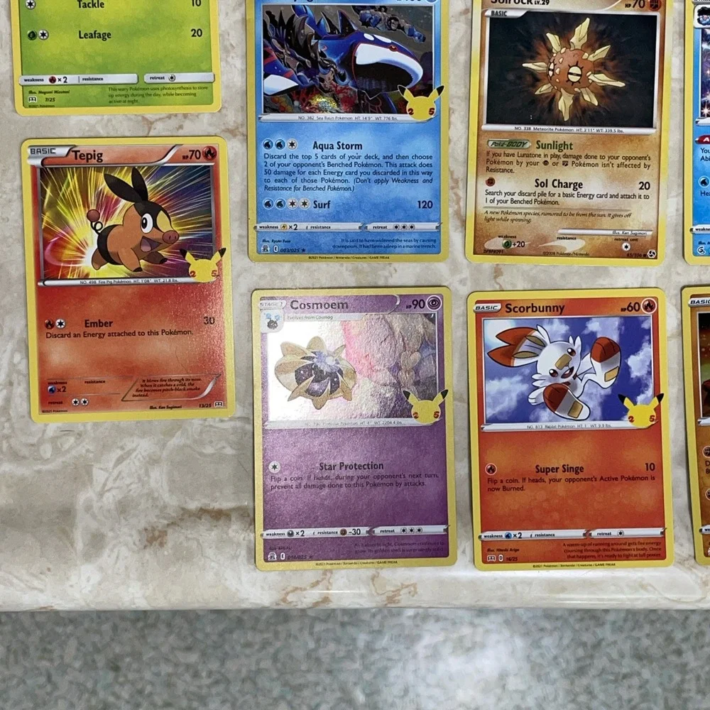 Excellent Condition set of 2020/21 Pokemon cards (20‎ cards)